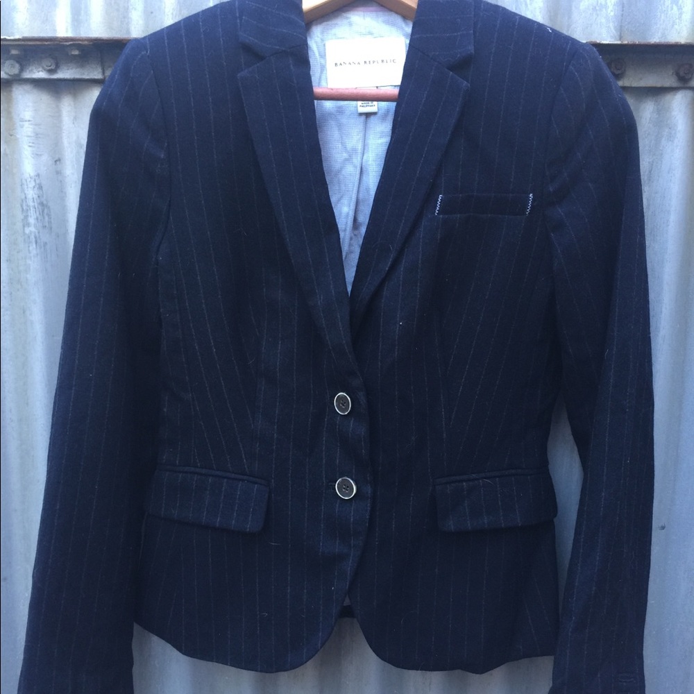 Banana Republic navy wool blazer